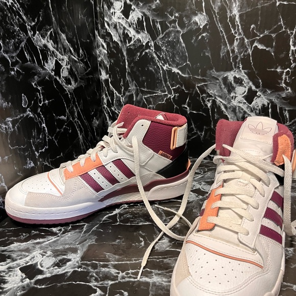 Adidas Forum Exhibit Mid Cloud White / Victory Crimson / Ambient Blush size 10 - Picture 2 of 9